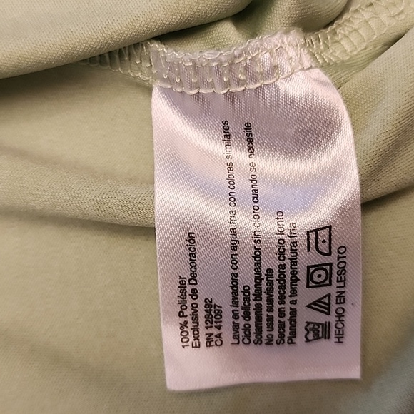 Greg Norman Men's Green Polo Shirt - Picture 9 of 10